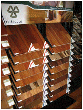 Triangulo Hardwood Flooring Display